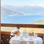 Les Etoiles Holiday home